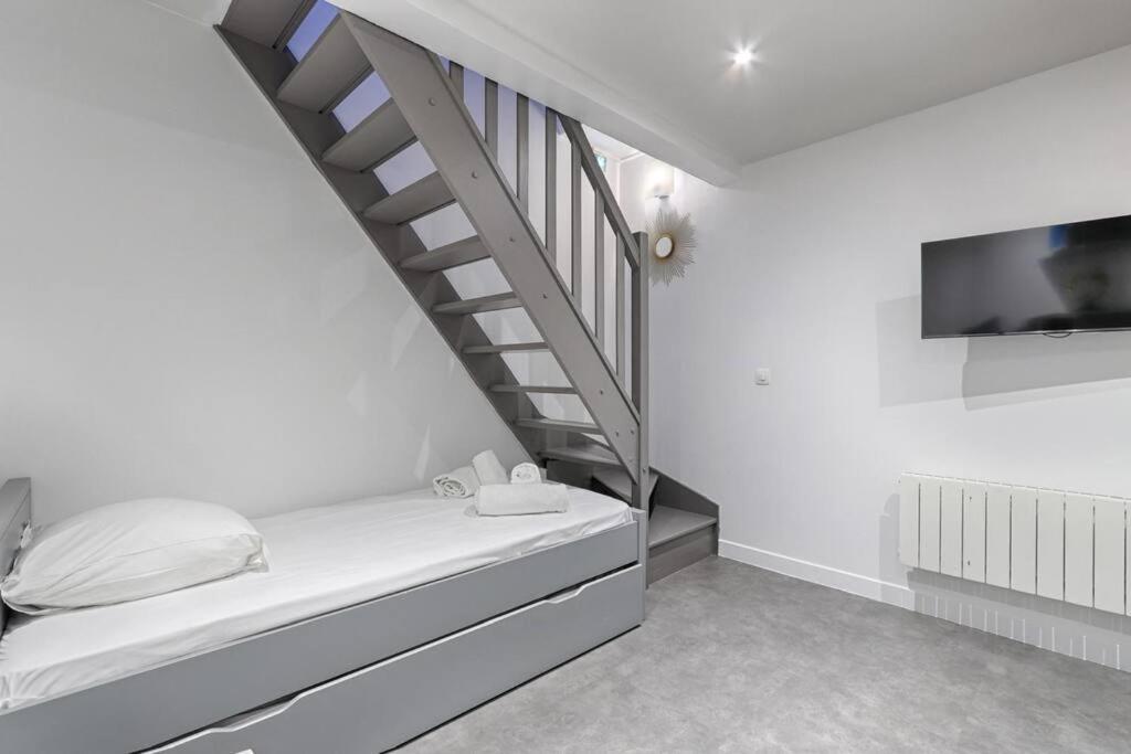 Charming 1br Batignolles