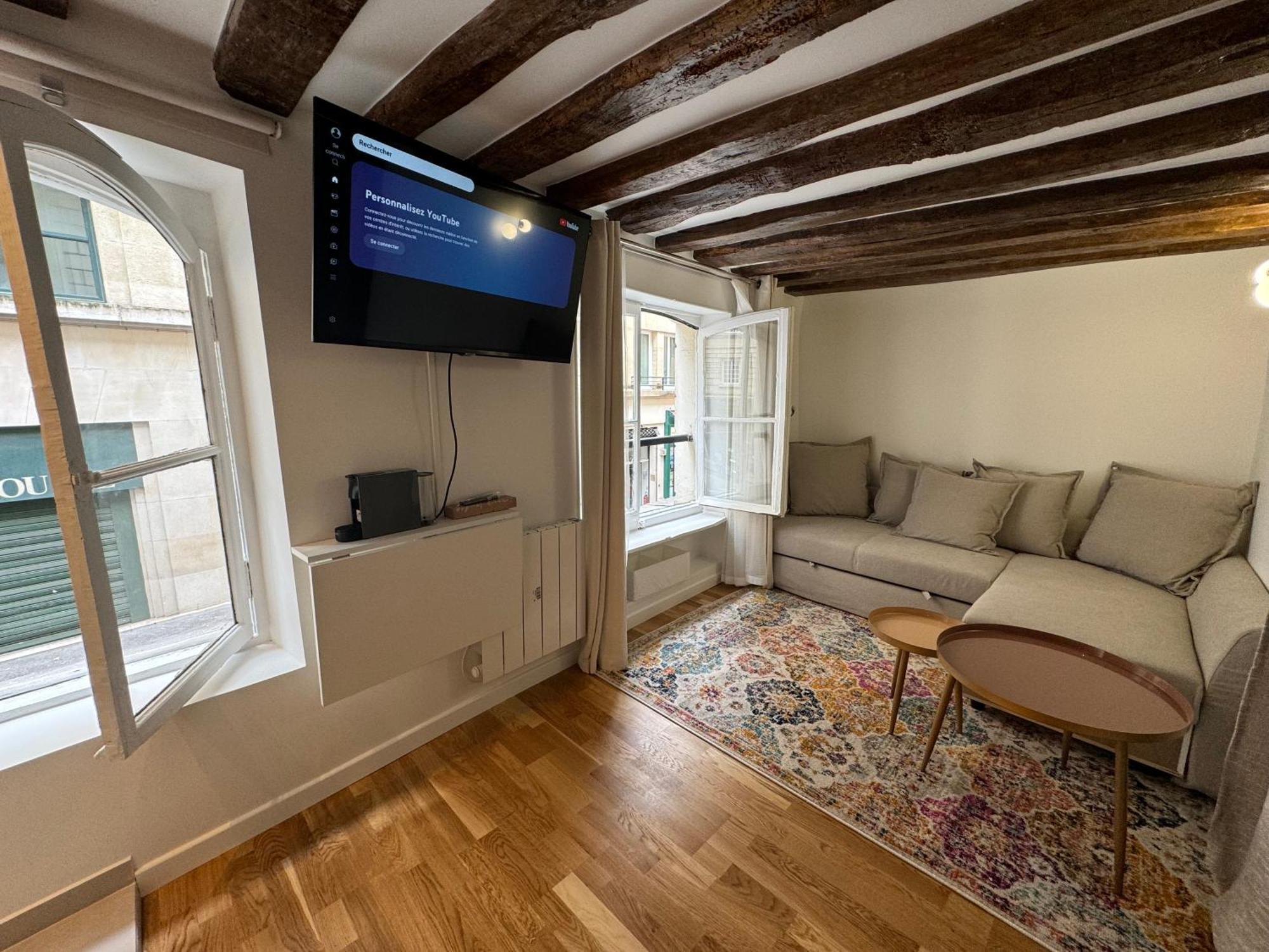 Equipe Bourse Apartment Paris