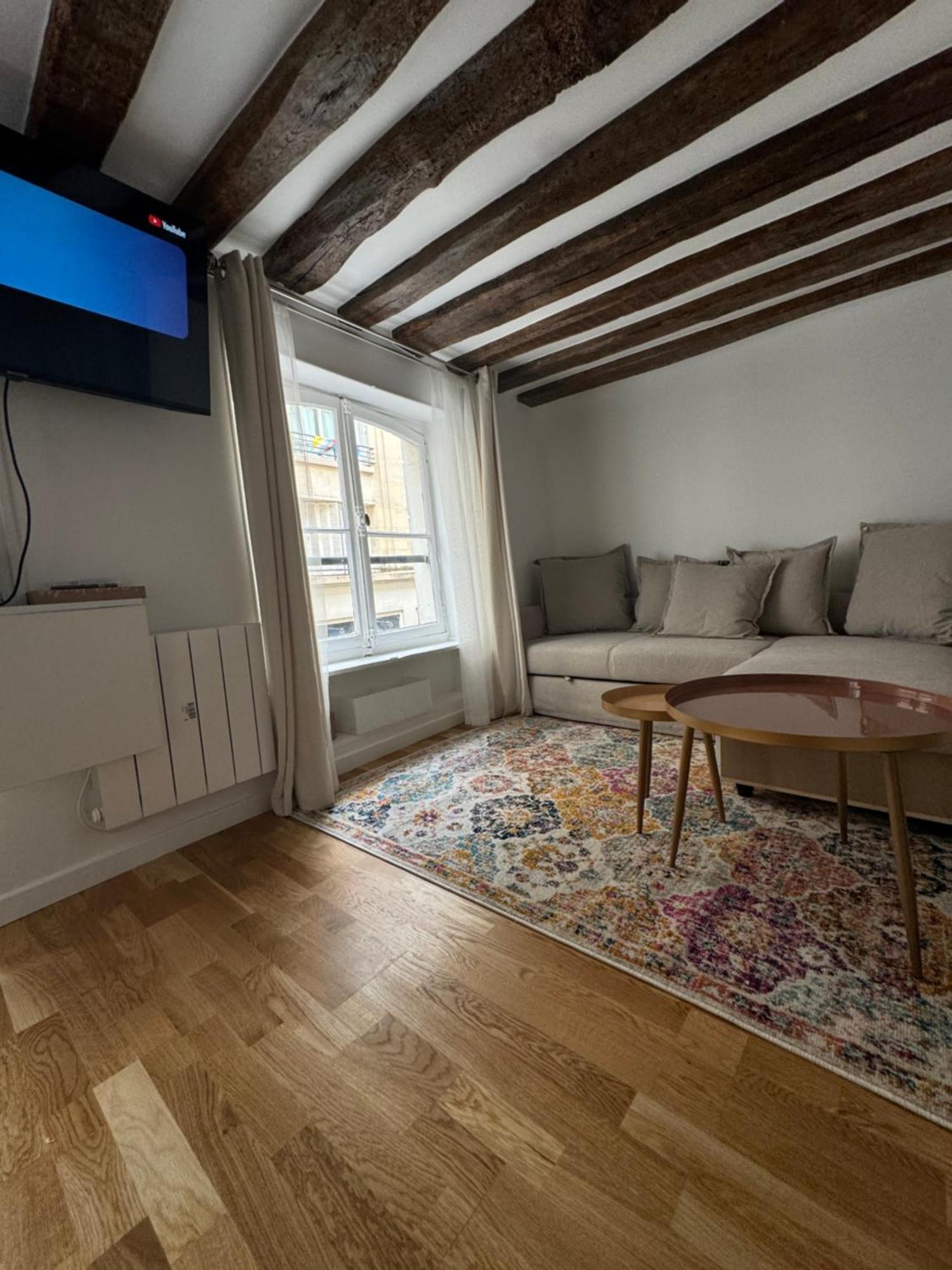 Apartment Equipe Bourse *