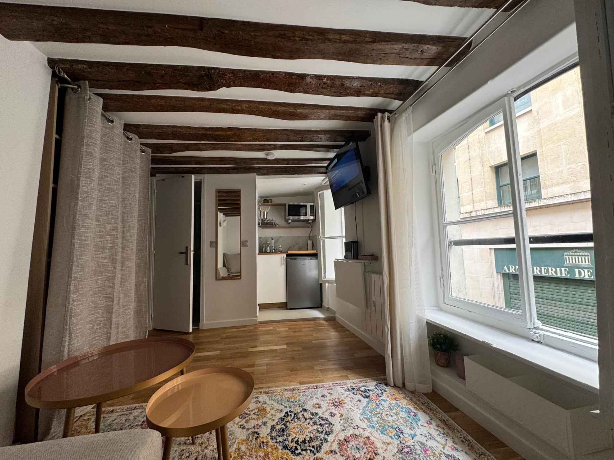Apartment Equipe Bourse Paris