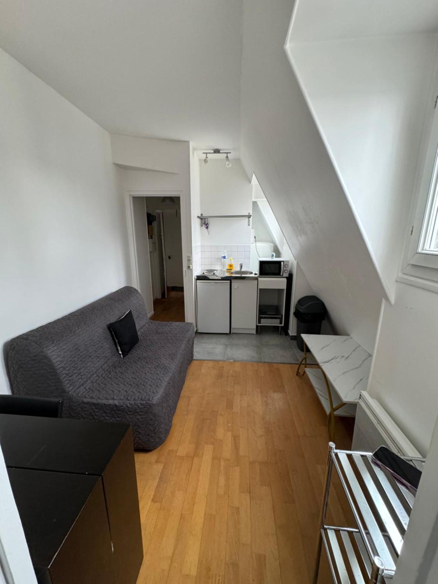Apartamento Beautiful Nearby Champs Elysees Paris