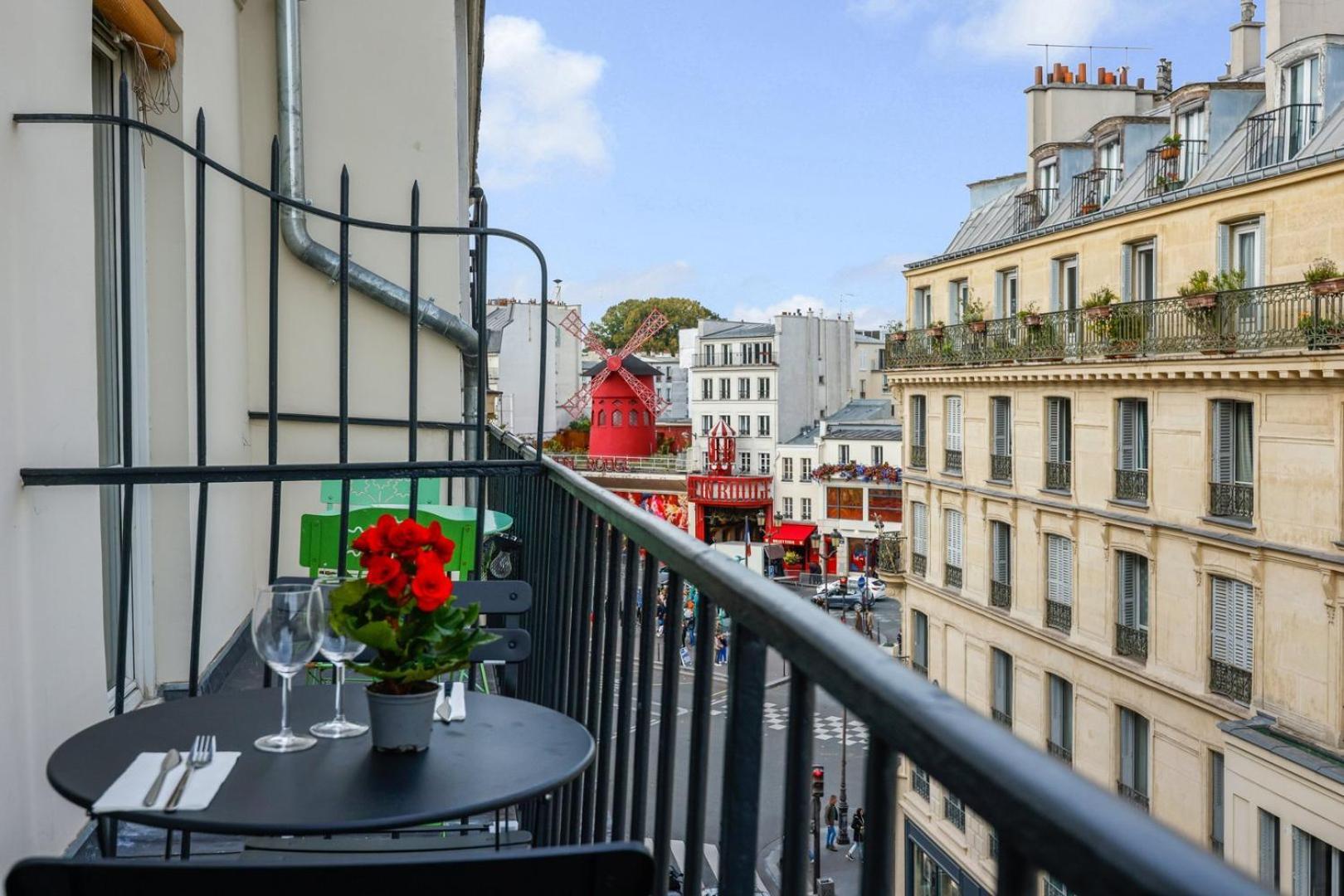 Moulin Rouge Balcony Apartamento Paris