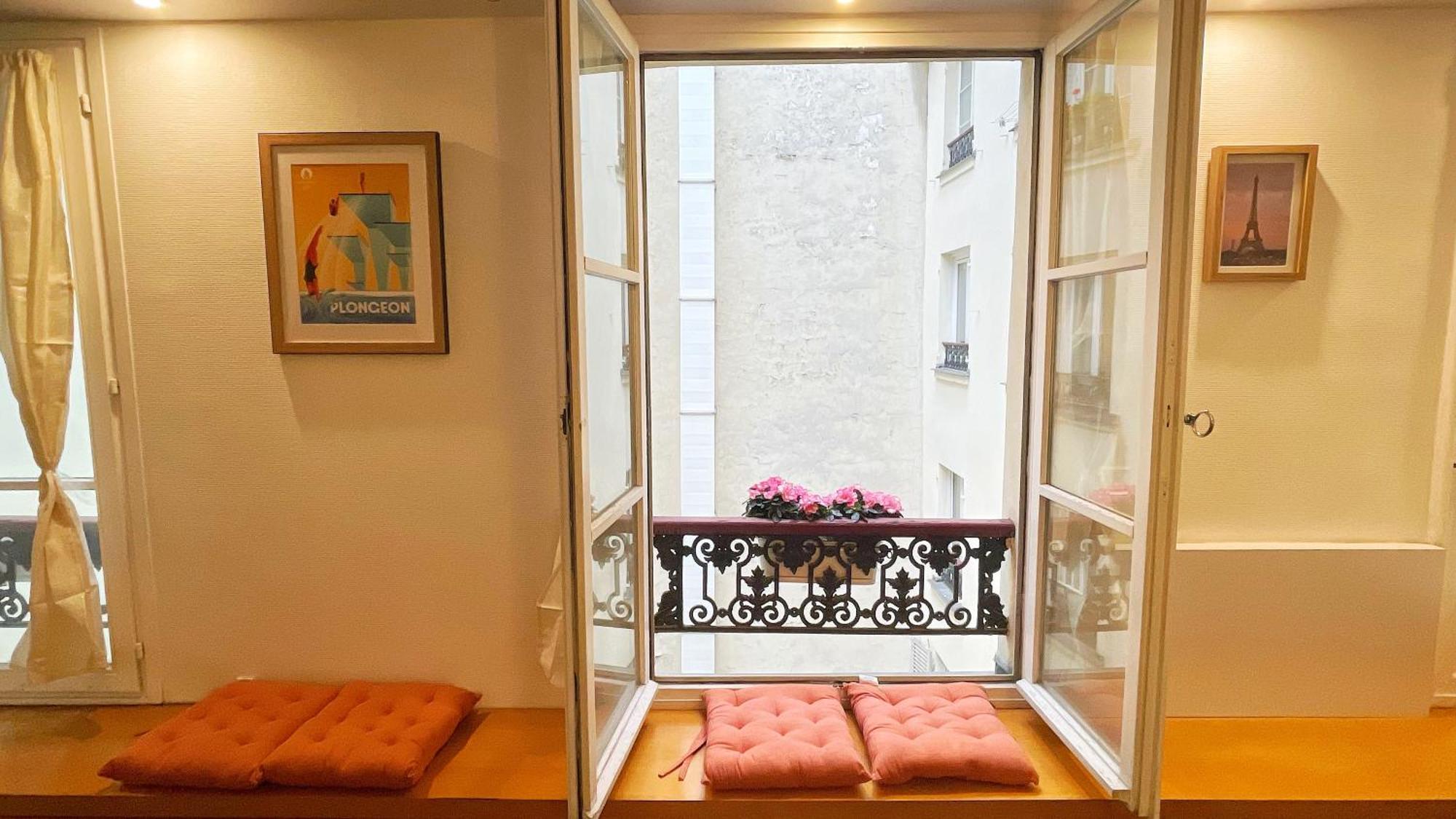 The Champs-elysees Appartement