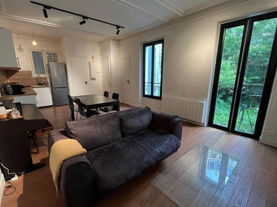 Goodguest - Amazing Batignolles Bail Mobilite Apartment *
