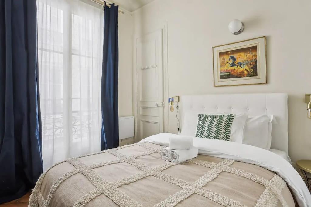 Elegant Parisien *
