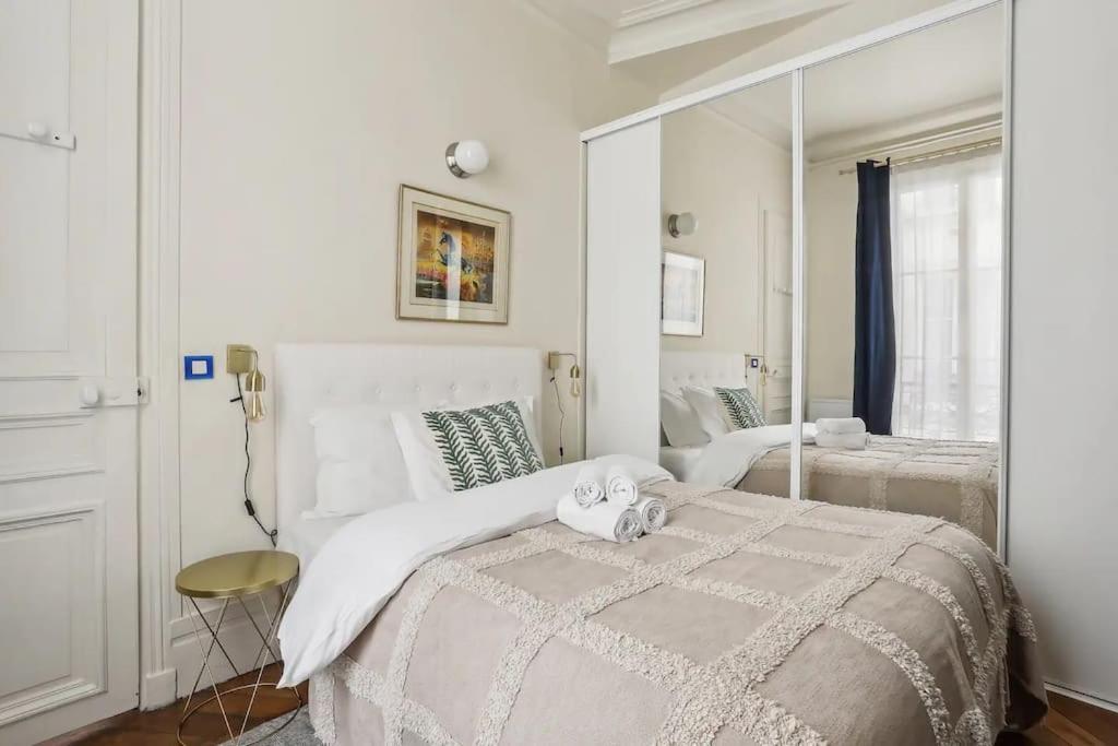 Elegant Parisien Apartment Paris