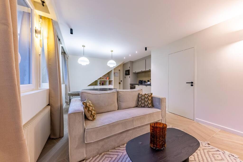New Spacious 4 Star Family In Chic 16th District Apartment *