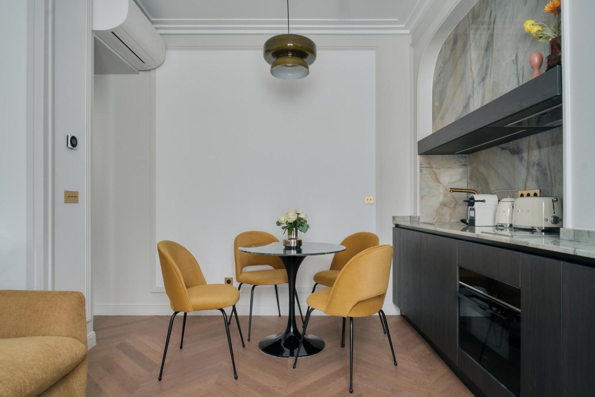 Aparthotel Nestay Les Halles