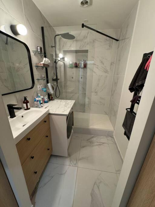 Beau 2 Pieces Appartement *