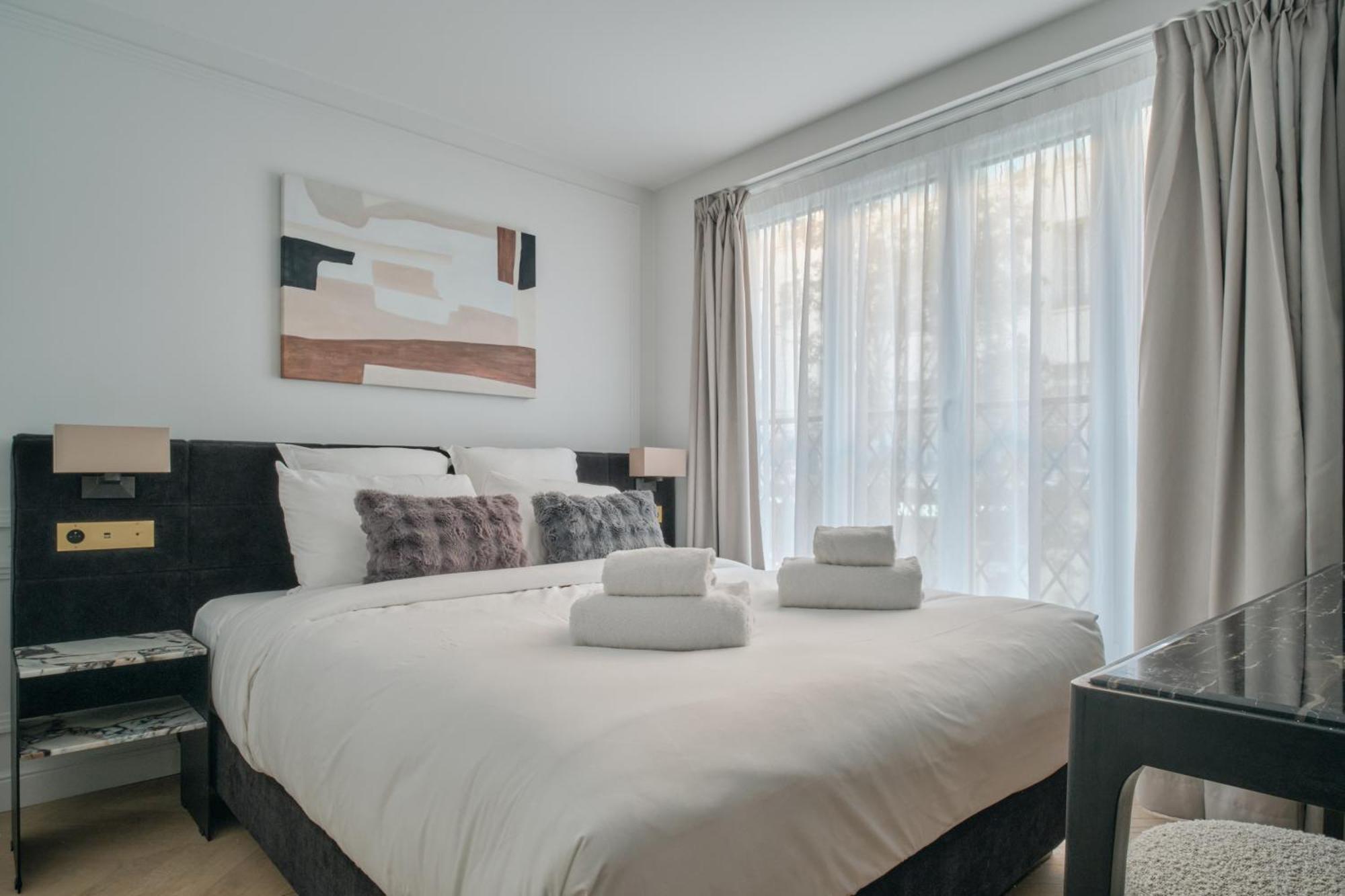 Nestay Les Halles Aparthotel *