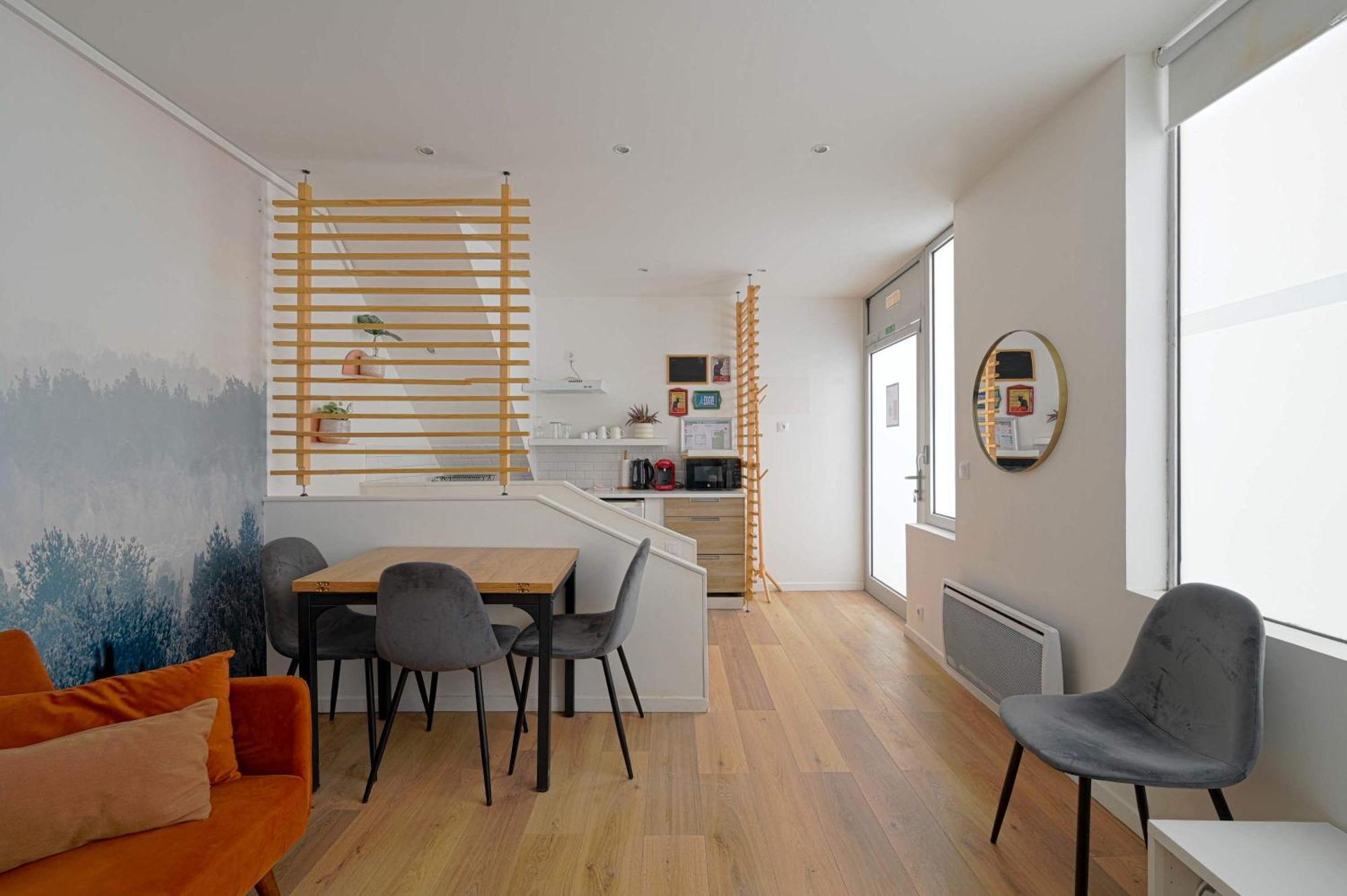 Charming Duplex Studio For Four Apartment Paris