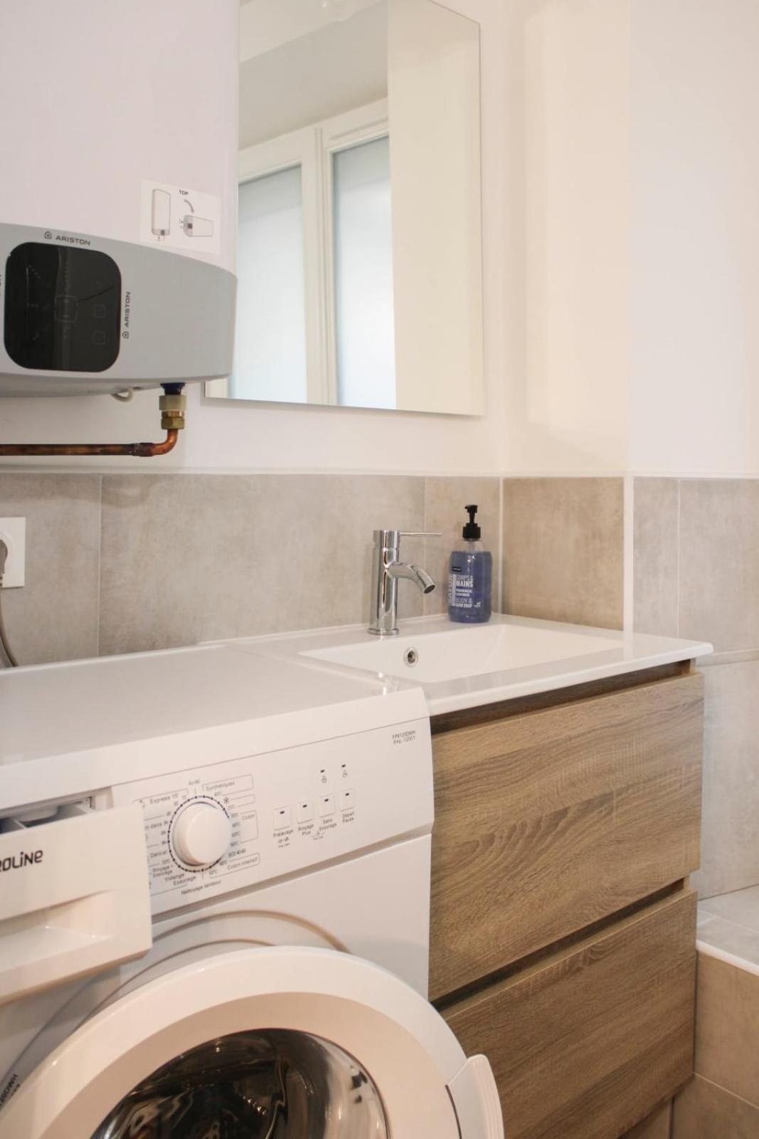 Charming For 2 In The Heart Of Apartment