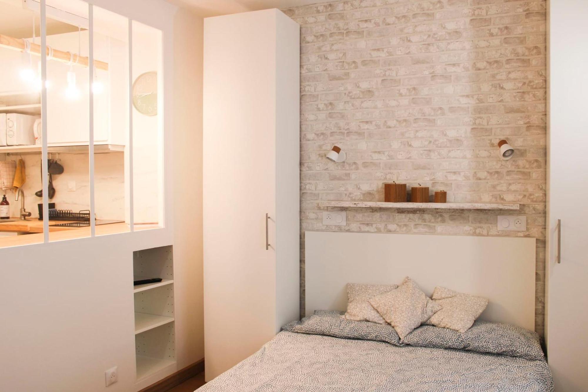 Apartment Charming For 2 In The Heart Of
