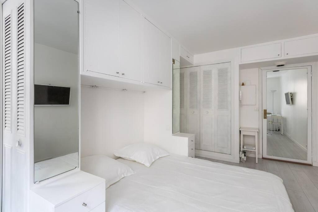 Apartment Le Longchamp 16 Eme, New And Perfectly Located *