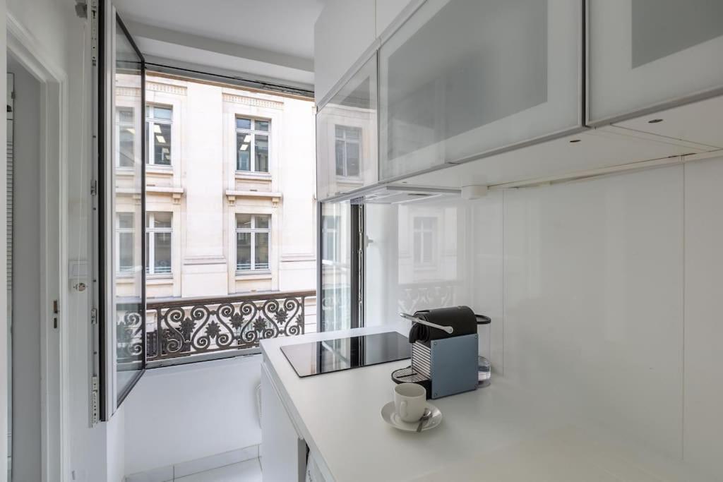 Apartment Le Longchamp 16 Eme, New And Perfectly Located Paris