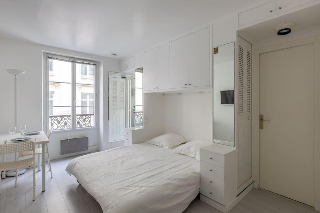 Le Longchamp 16 Eme, New And Perfectly Located Paris