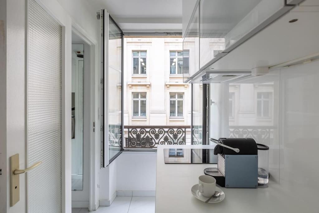 Apartment Le Longchamp 16 Eme, New And Perfectly Located