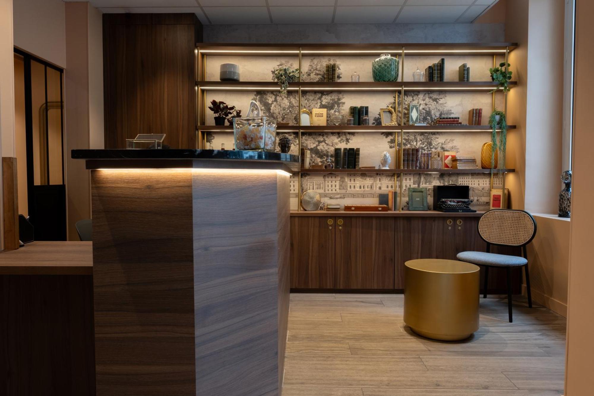 Hotel Kyriad 10 - Canal Saint Martin - Republique