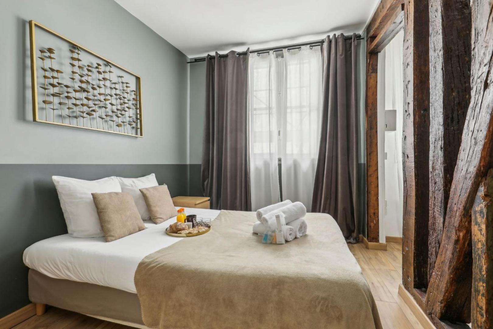 Bluestay 226 - *