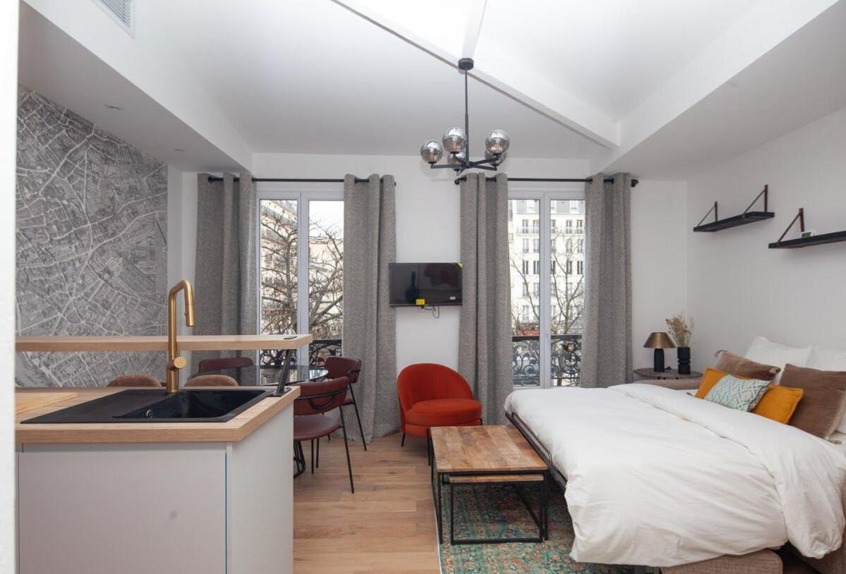 15 - Tour Montparnasse - Bd Pasteur - 2 Pieces Apartment