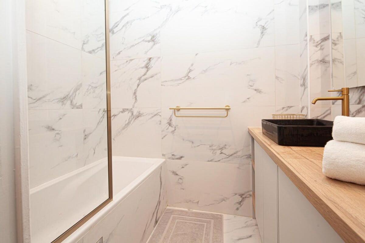 Apartment 15 - Tour Montparnasse - Bd Pasteur - 2 Pieces