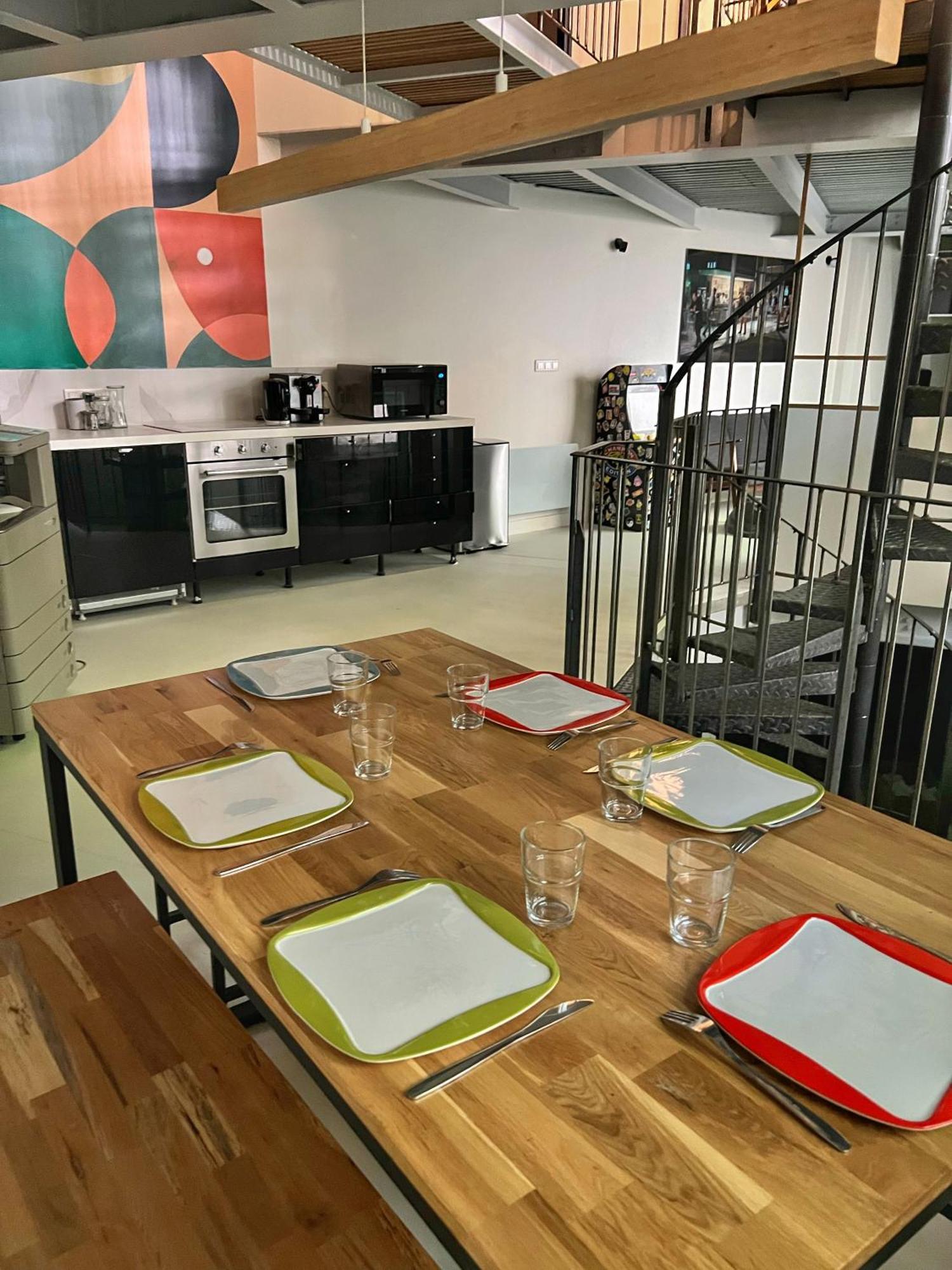 Buttes Chaumont Buttes Chaumont Homestay