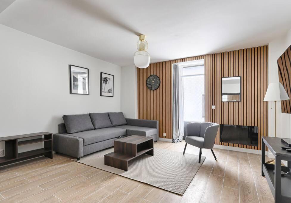 Charming Batignolles 6p Apartment Paris