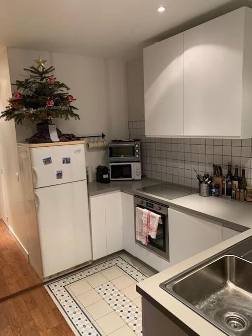 Epinettes - Rdc Calme Sur Cour Apartment