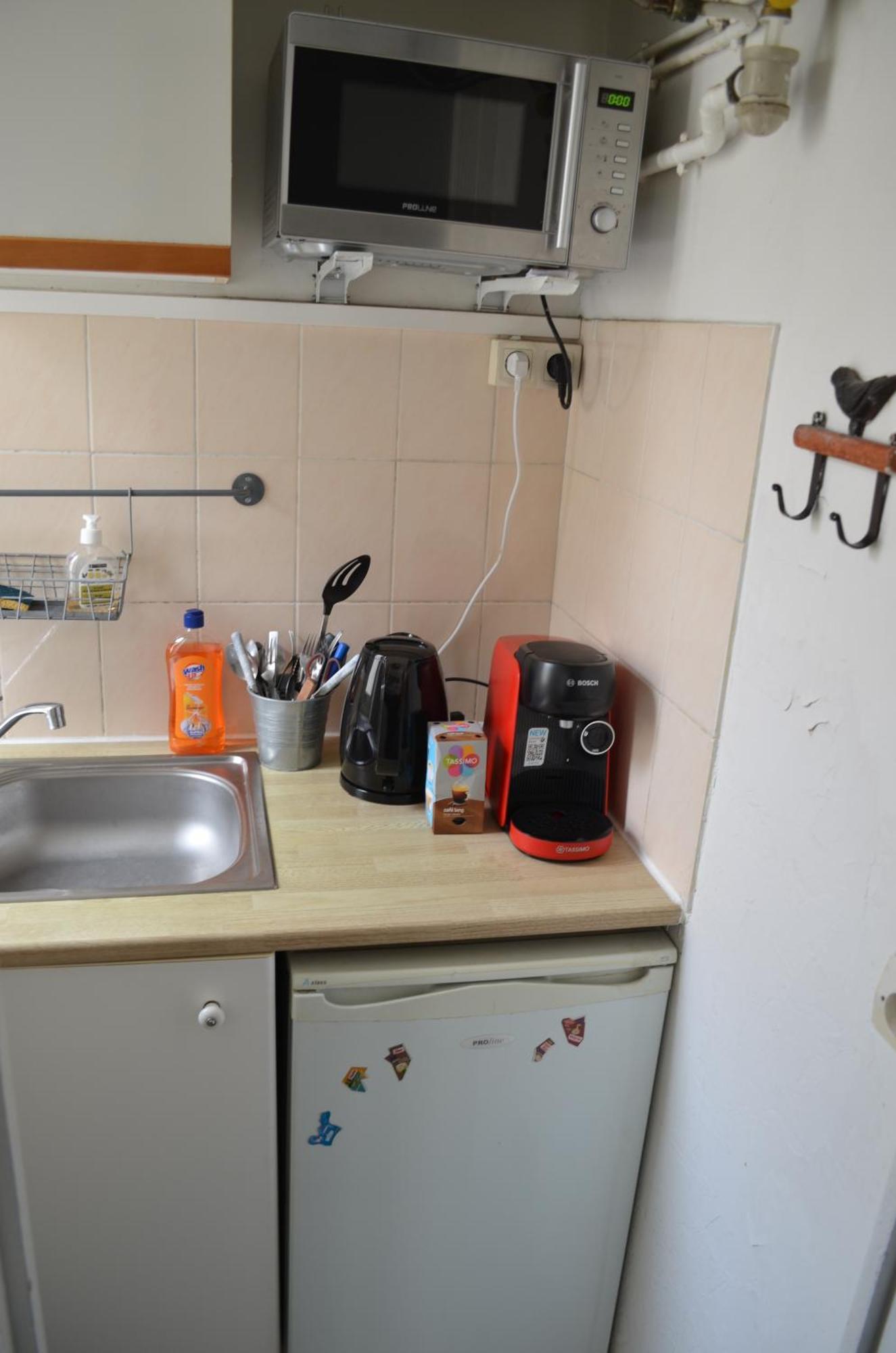 18 Apartment
