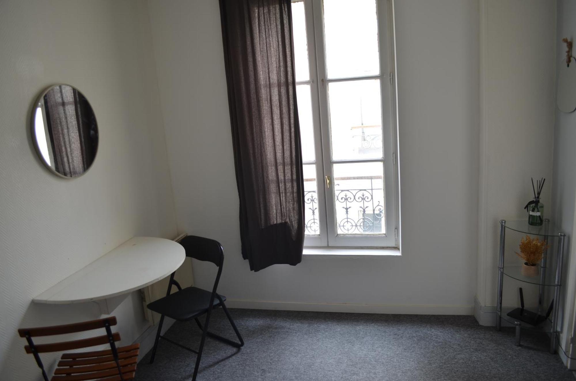 Apartment 18 *