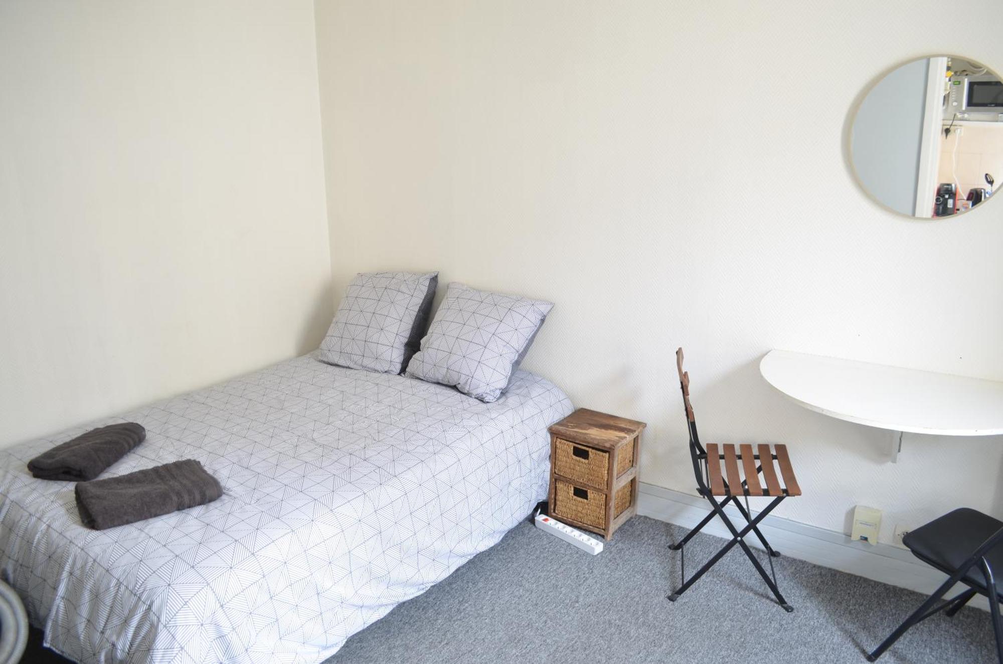 Apartment 18 *