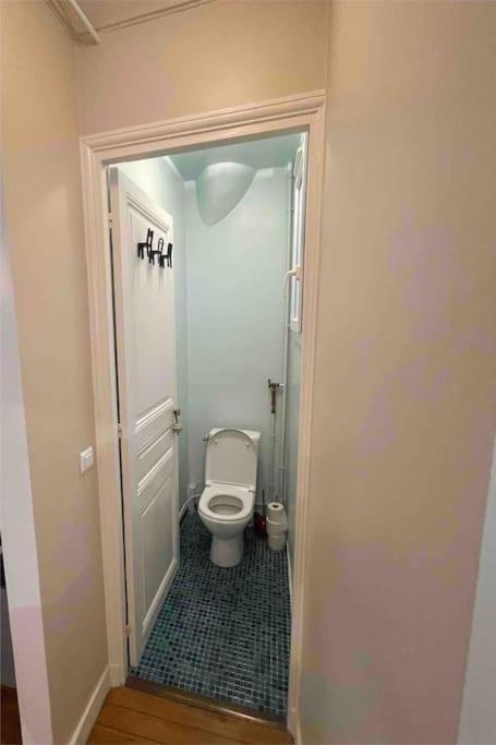 Spacious And Convenient 2 Bedroom Flat In Centre Apartment