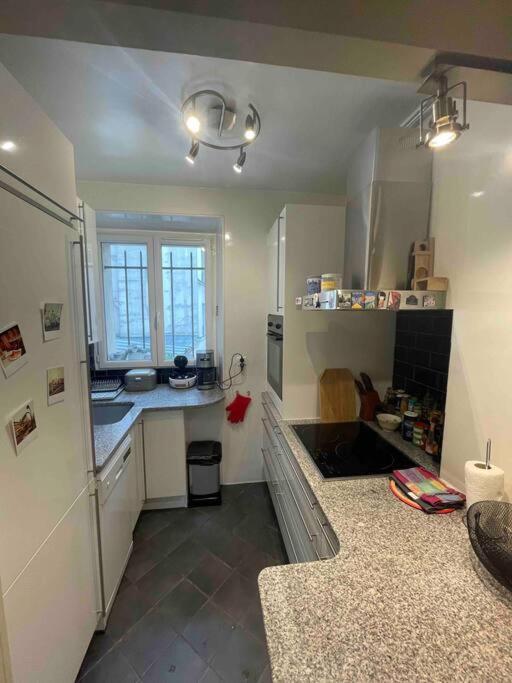 Apartment Spacious And Convenient 2 Bedroom Flat In Centre *