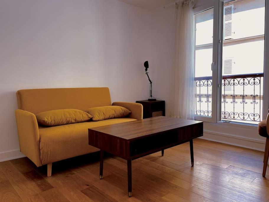 26 Sqm City Center Sunny * Paris