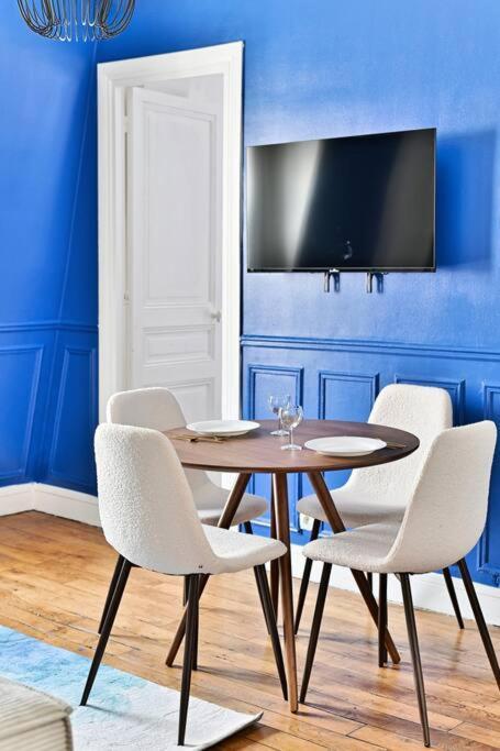 Apartment Paisible Centre De - Bleu - Ii Paris
