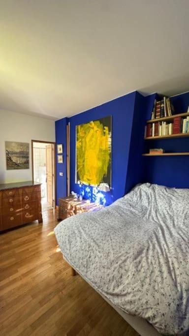 Marais - De 40 M2 * Paris