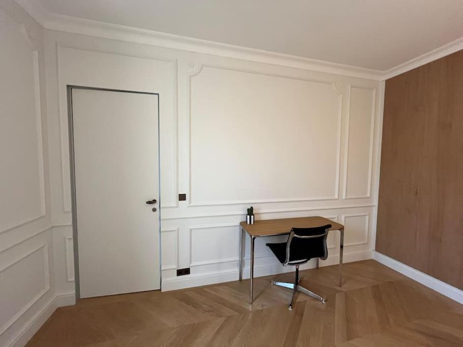 Haussmannien Luxe - 2 Chambres, Champs-elysees Apartment *