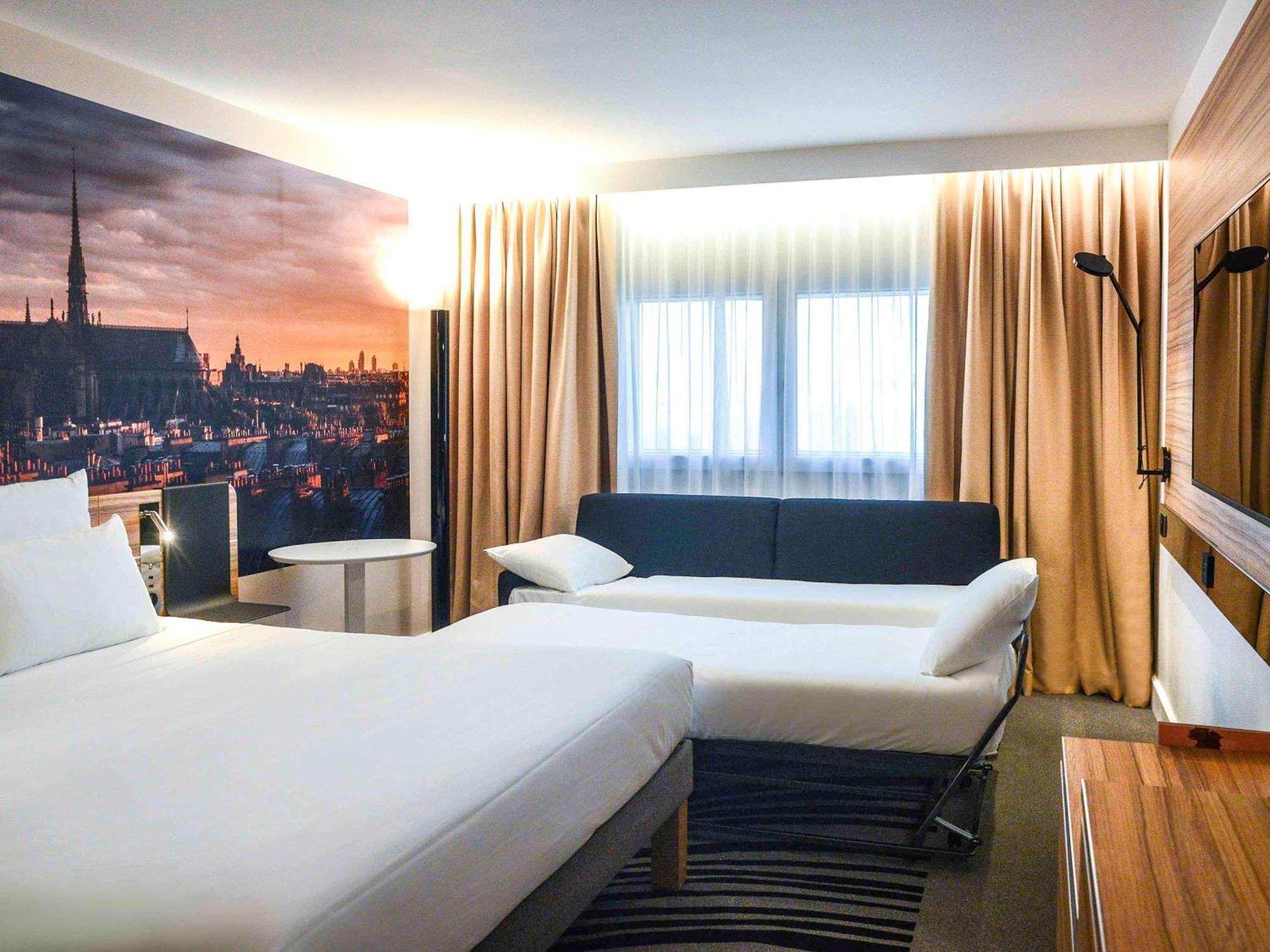 Hotel Novotel 14 Porte D'orleans 4*