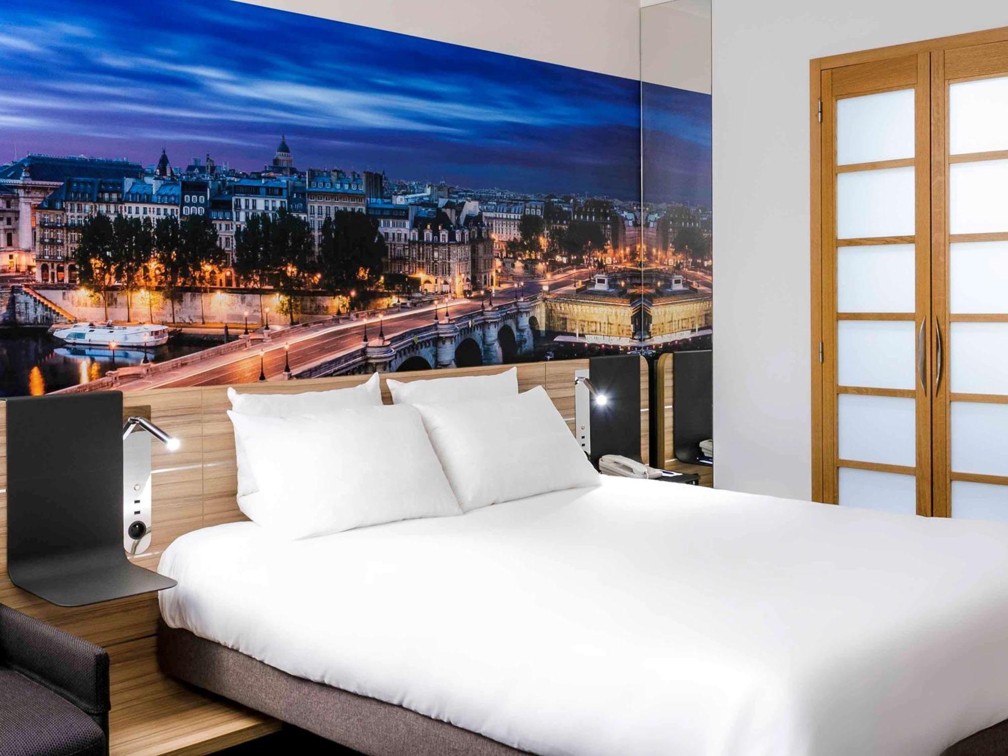 Novotel 14 Porte D'orleans 4*