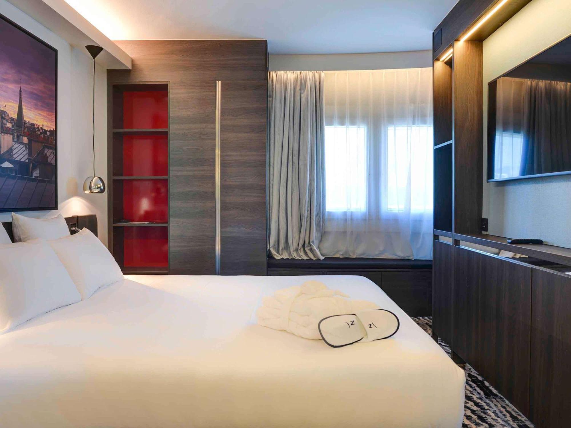 Novotel 14 Porte D'orleans Hotel