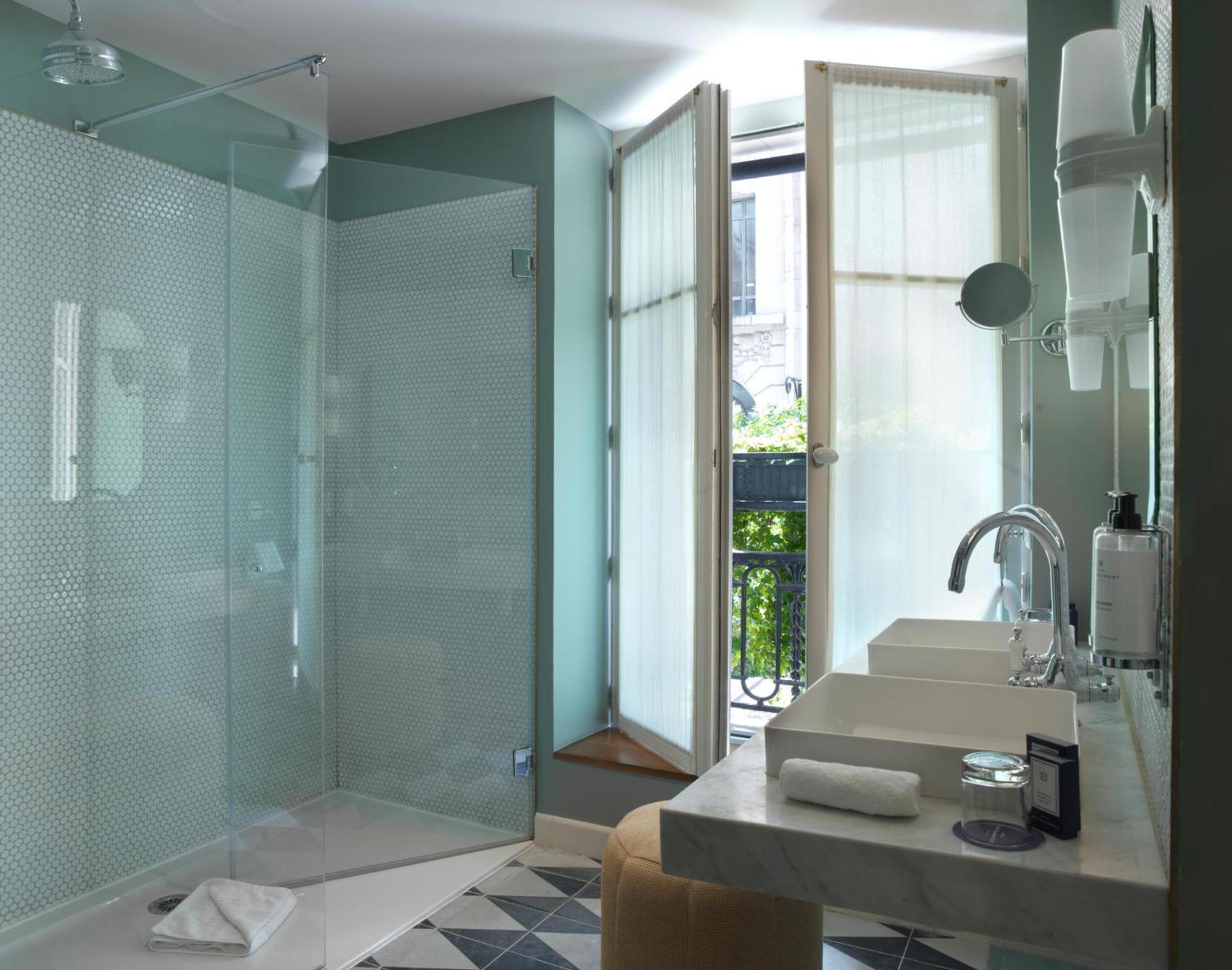 Bachaumont Hotel Paris
