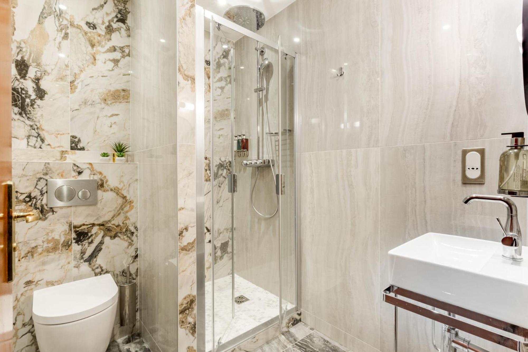Apartment Merveil -luxury Serviced Apartment-saint Martin Ii