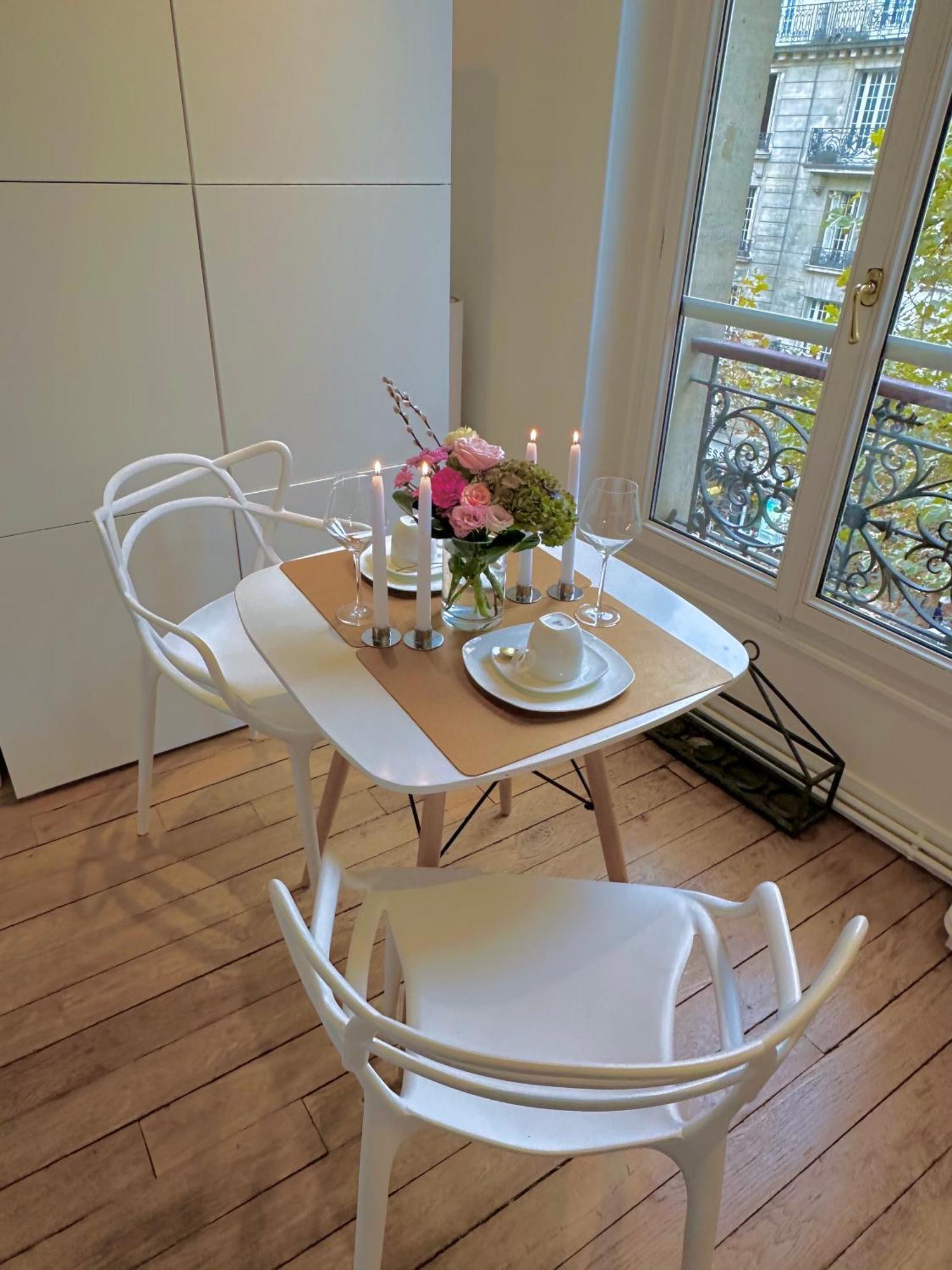 Luxury With A View Of The Eiffel Tower Apartment *