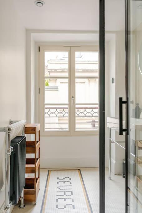 Luxueux -saint Germain Des Pres - Centre De Apartment Paris