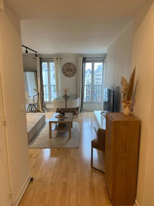 Apartment Vue Tour Eiffel Trocadero Paris