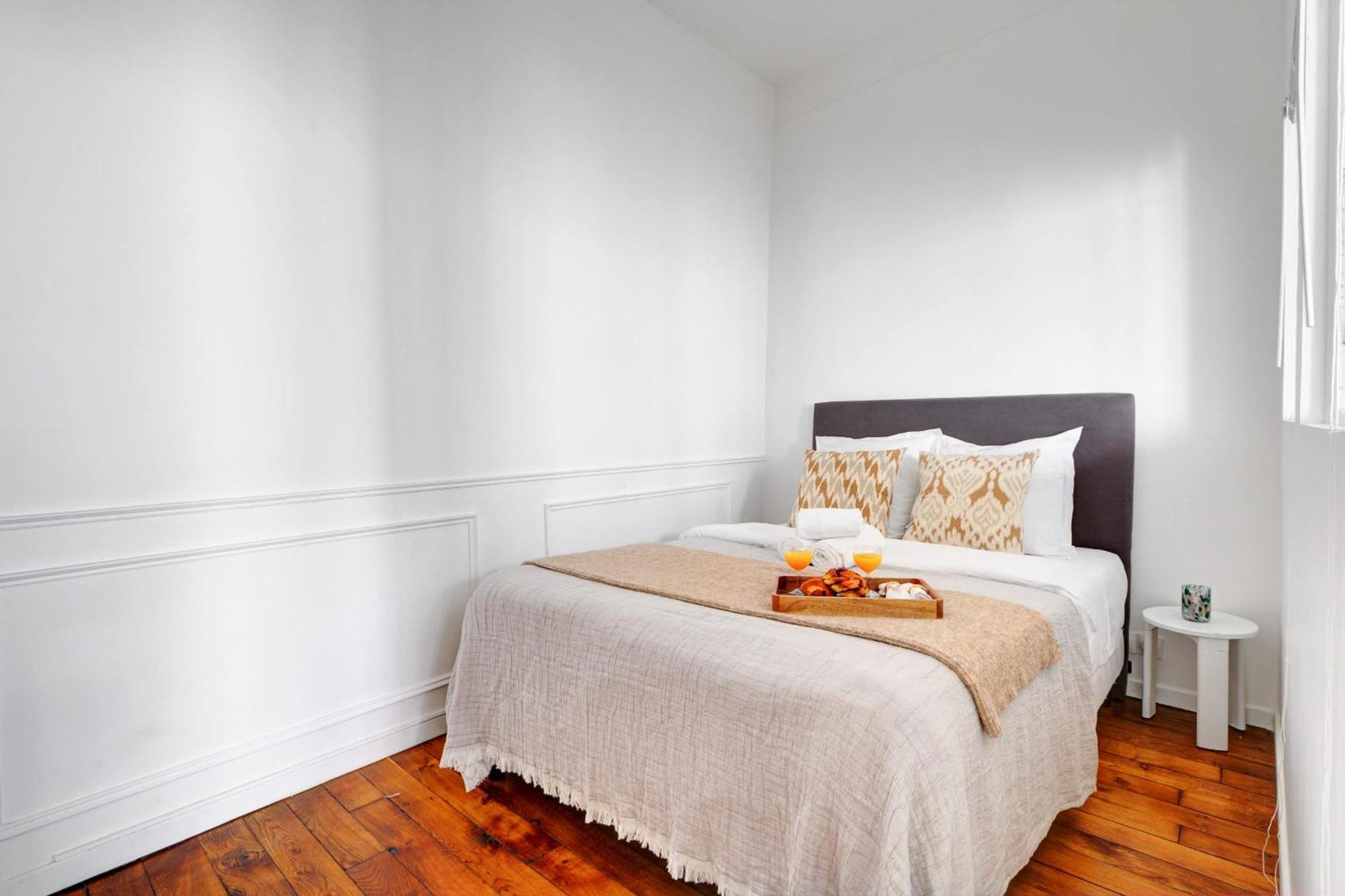 Apartment Notre Dame & Seine - Latin Quarter - 1br - Cityapartmentstay Paris