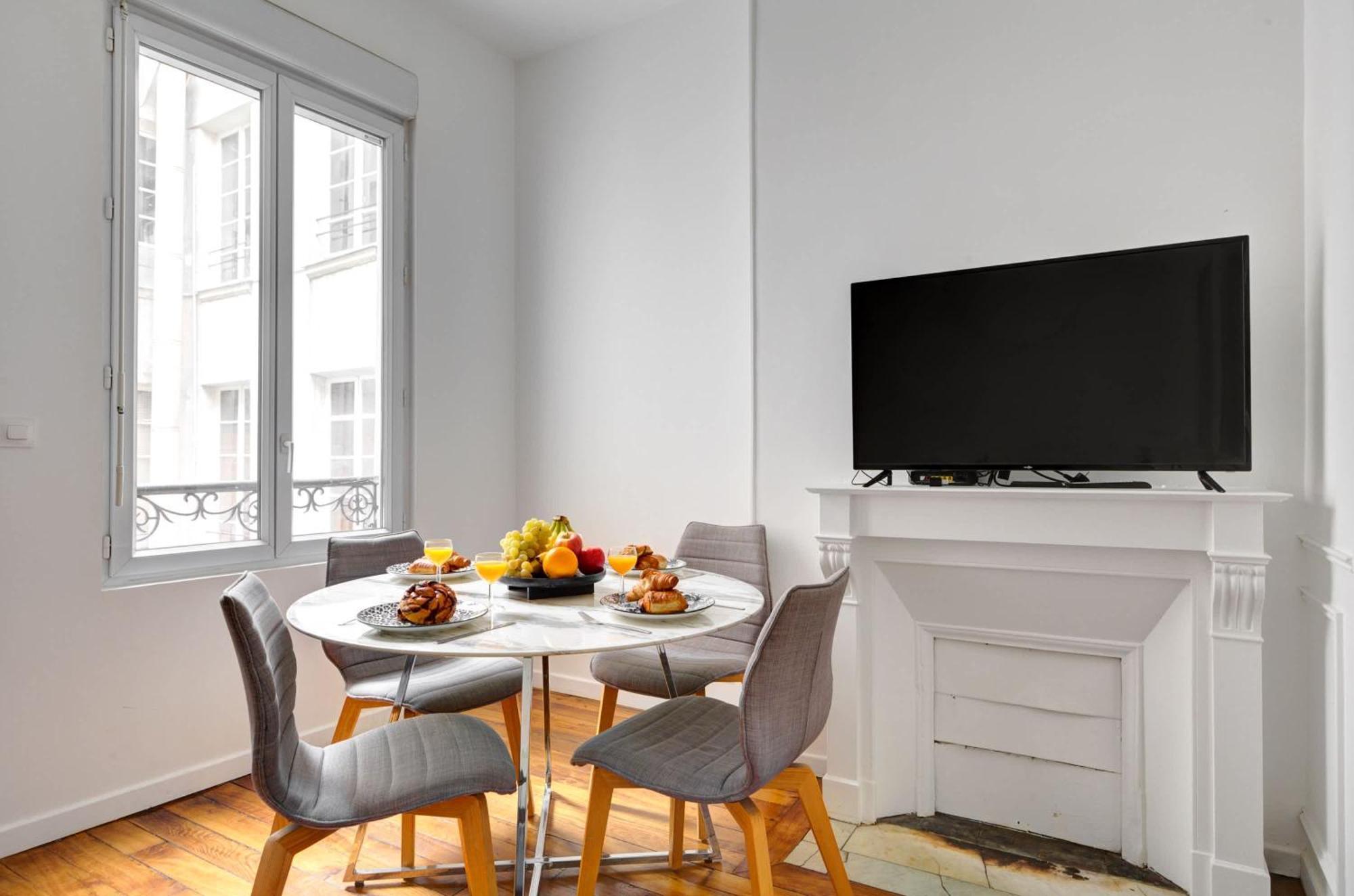 Apartment Notre Dame & Seine - Latin Quarter - 1br - Cityapartmentstay