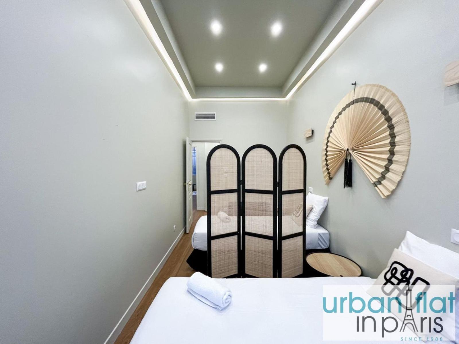 Urban Flat 188 - Stunning 4 Bedroom Flat In Apartment *