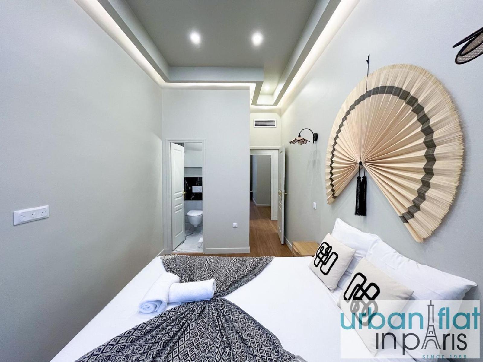 Urban Flat 188 - Stunning 4 Bedroom Flat In