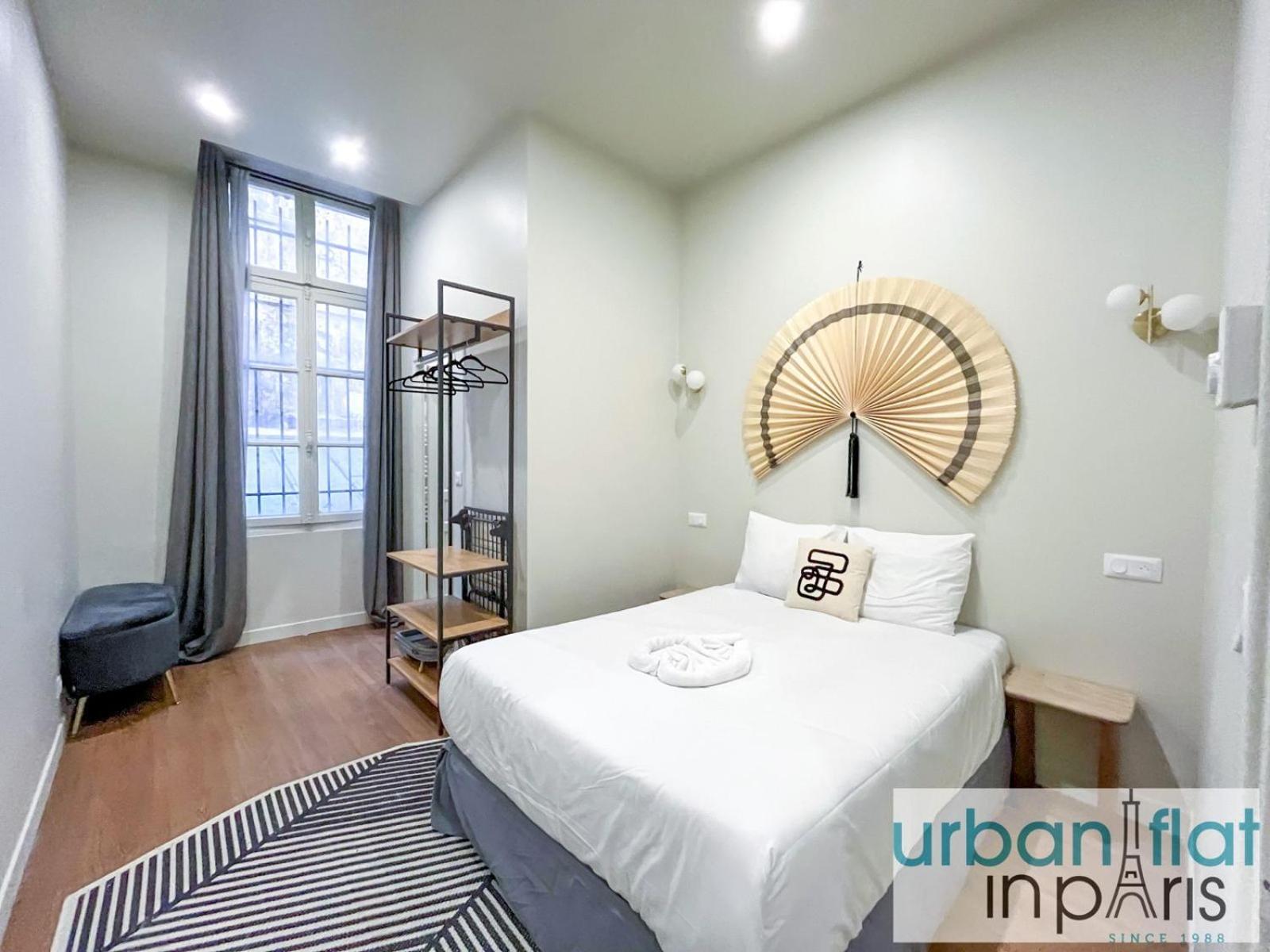 Apartment Urban Flat 188 - Stunning 4 Bedroom Flat In *